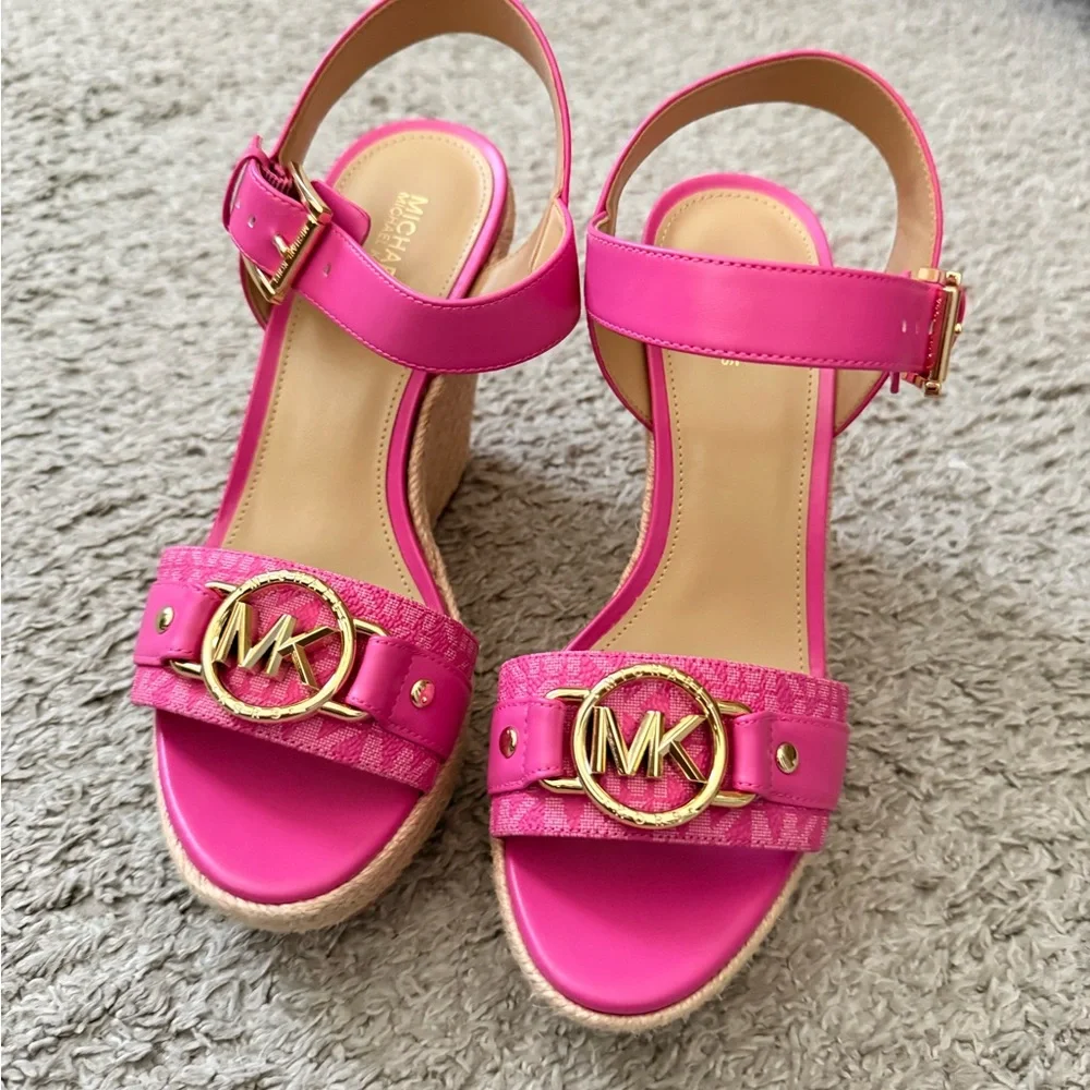 Michael Kors pink Wedge Sandals - Picture 1 of 3